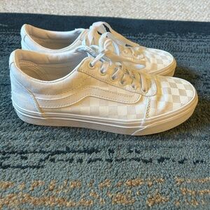 Vans women’s shoes
